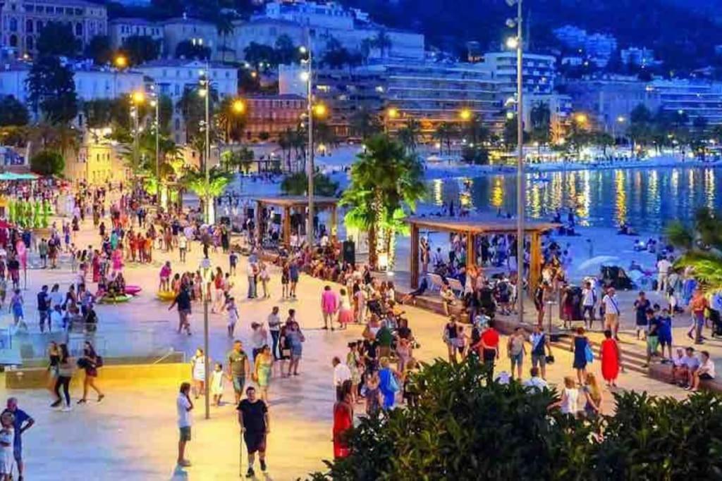 Monaco # Menton - 4 Persons - Hypercenter - Private Parking - Full Renovated - Clim - Fast Wifi - Beach And Sun Exterior foto