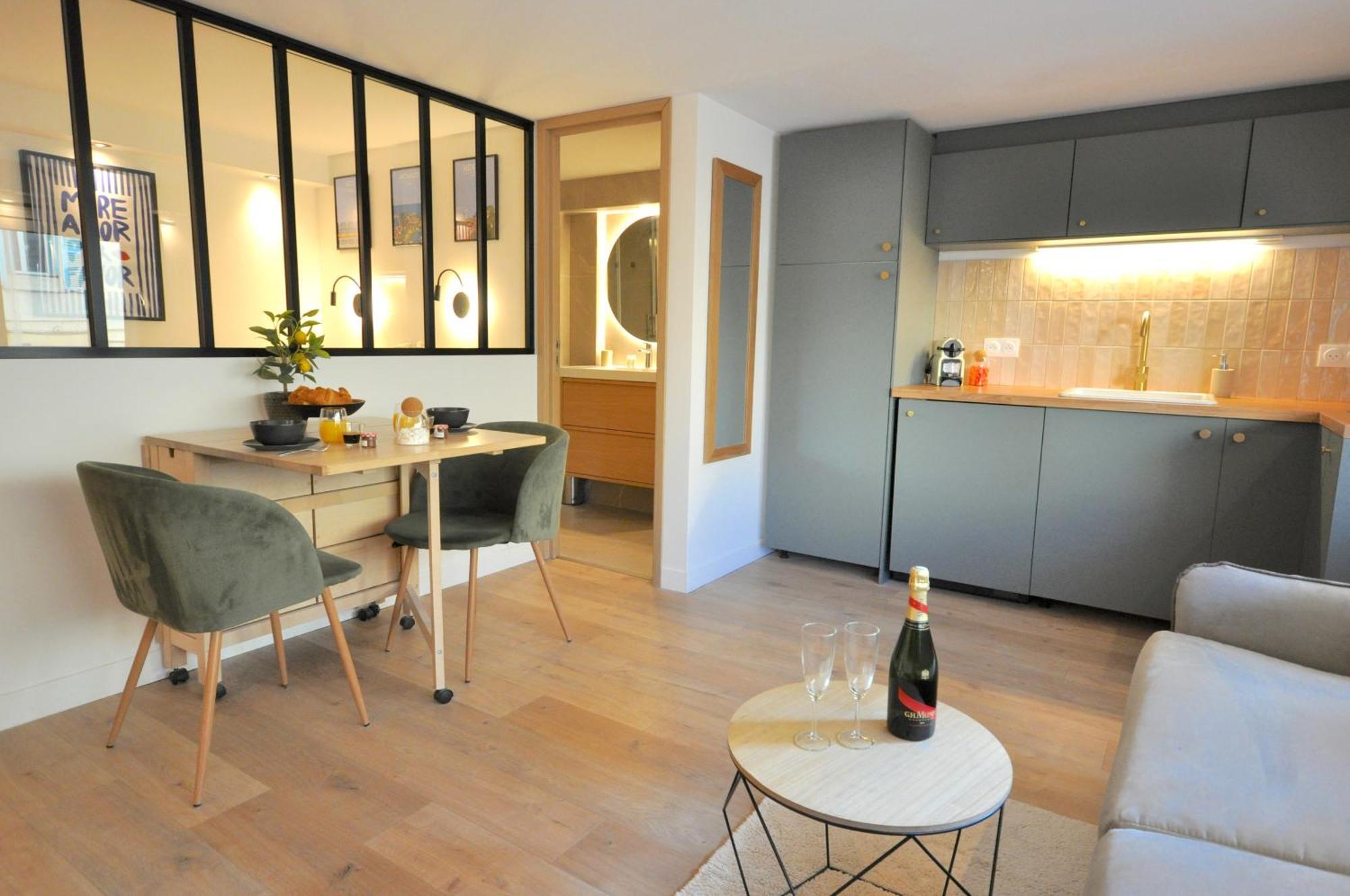 Monaco # Menton - 4 Persons - Hypercenter - Private Parking - Full Renovated - Clim - Fast Wifi - Beach And Sun Exterior foto
