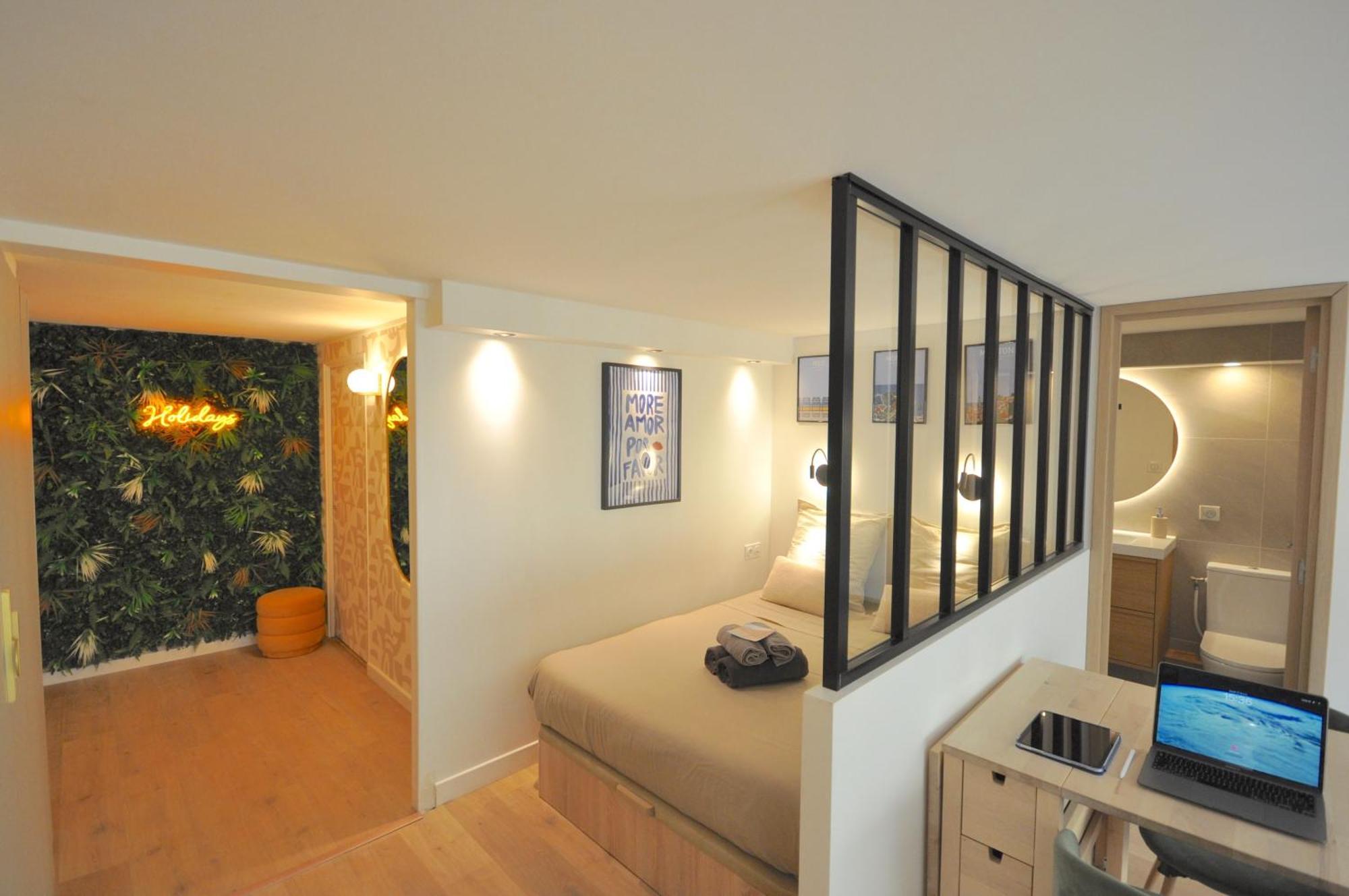Monaco # Menton - 4 Persons - Hypercenter - Private Parking - Full Renovated - Clim - Fast Wifi - Beach And Sun Exterior foto